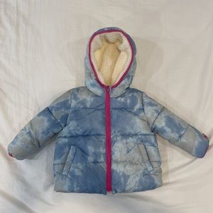 GAP toddler, reversible Sherpa puffer jacket. Size 2 years.